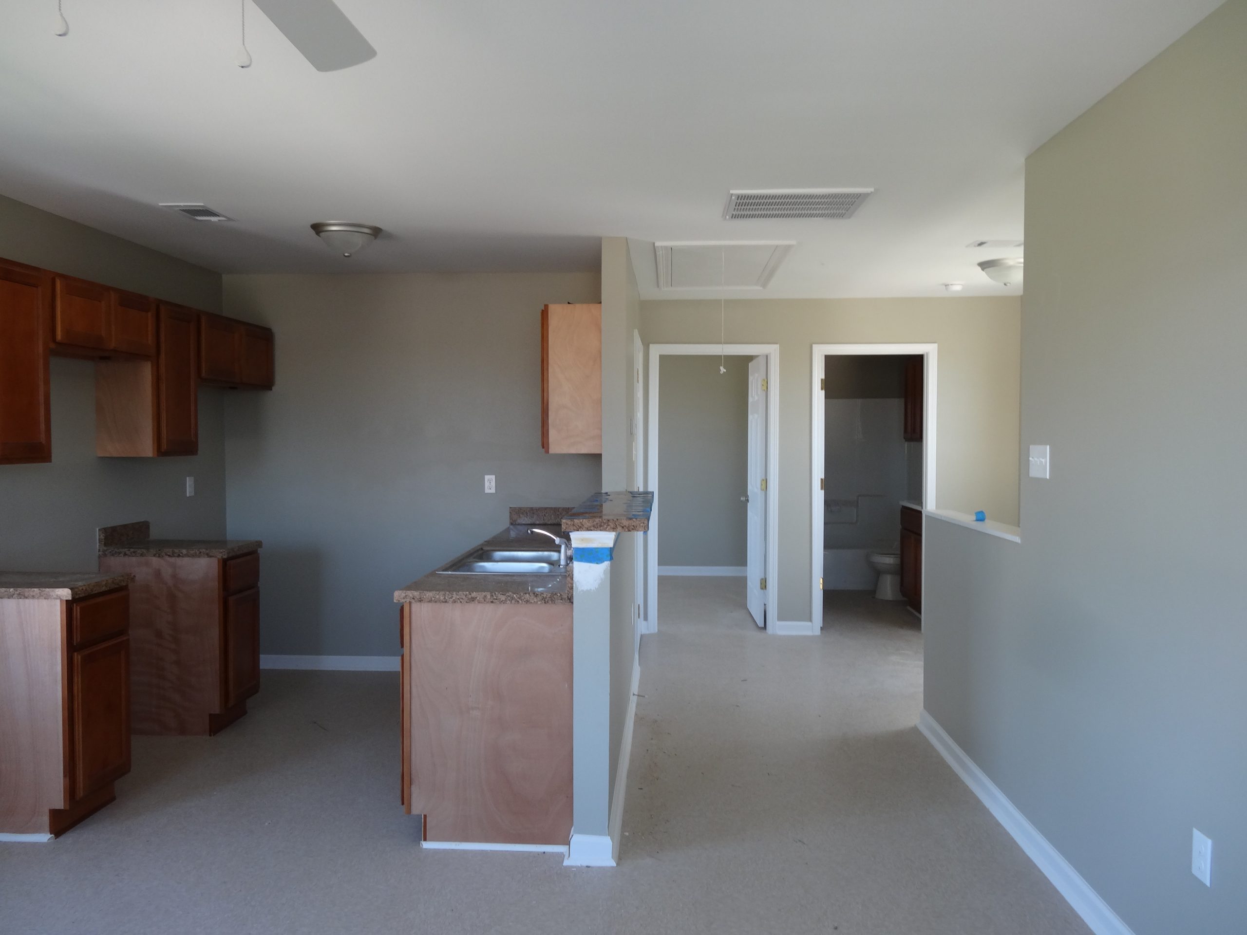 1123 CHARBONNET UPSTAIRS